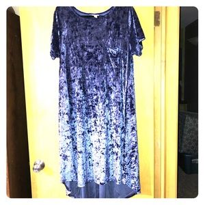 LuLaRoe 2XL Elegant crushes velvet Carly dress